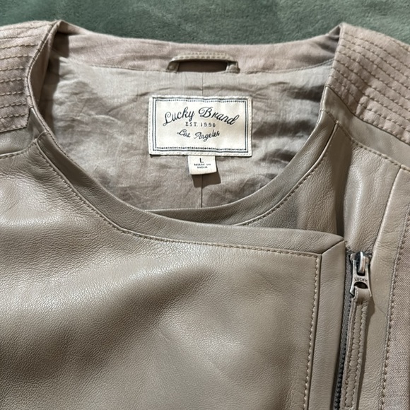 LUCKY BRAND women’s Lamb leather beige jacket size Large - Picture 2 of 8